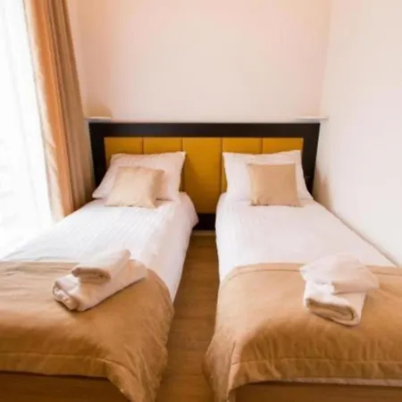 Apartamento Sloneczne Zacisze Obok Zatora *