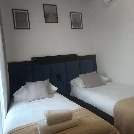 Apartment Sloneczne Zacisze Obok Zatora Las